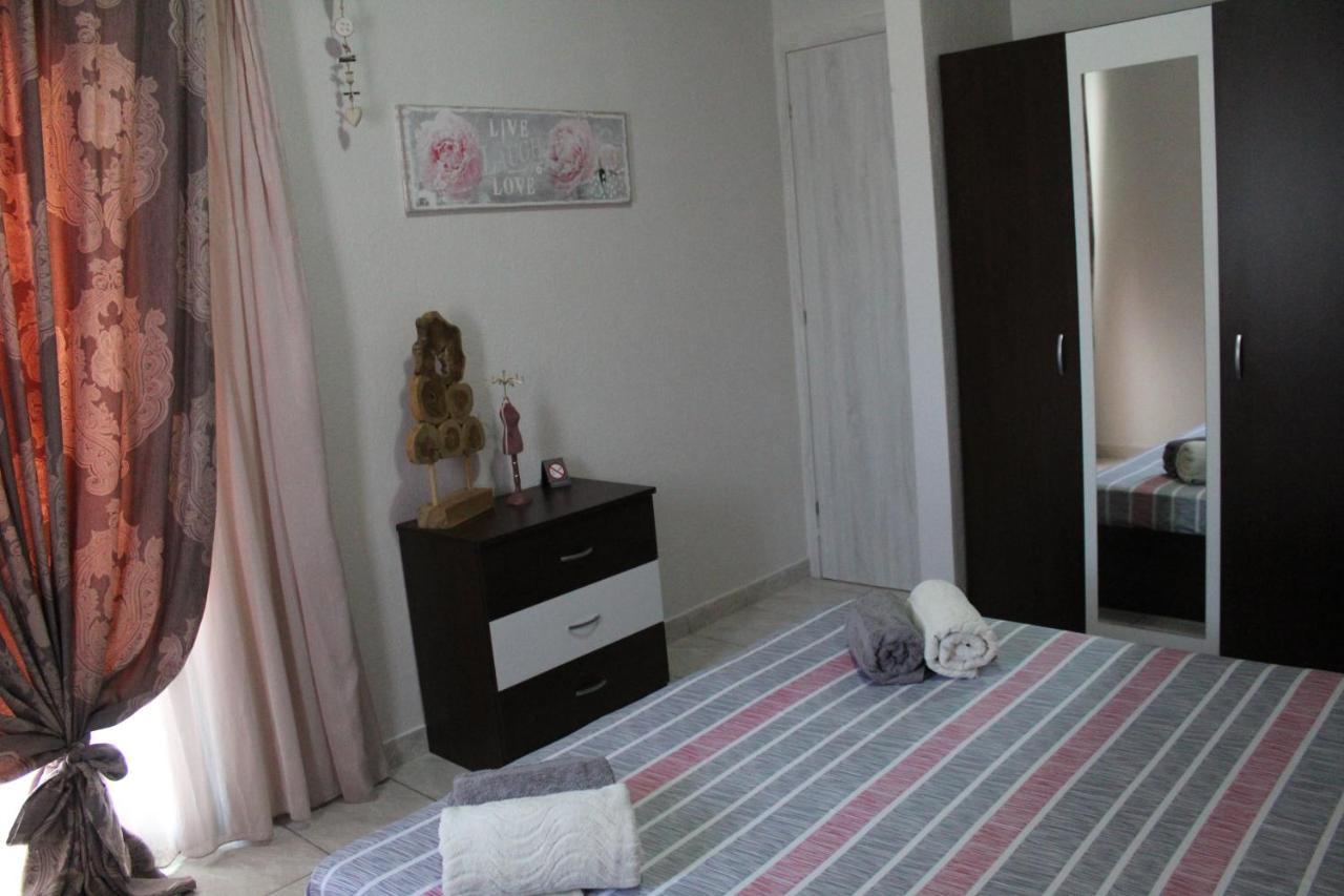 Azure Bliss Suites Никити Экстерьер фото