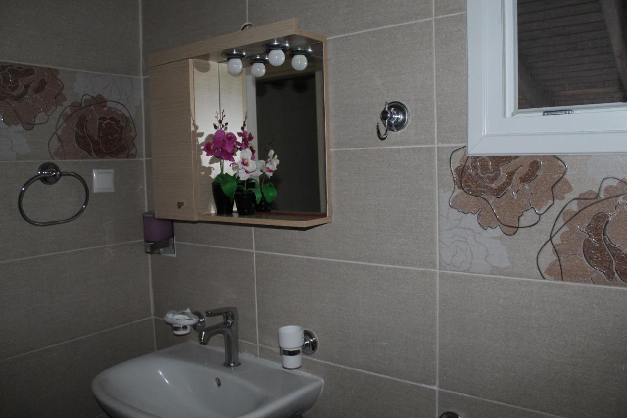 Azure Bliss Suites Никити Экстерьер фото